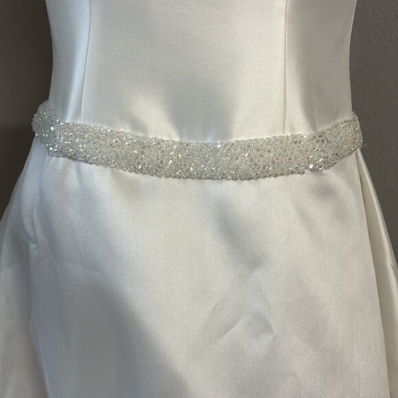 Narin Moda Simple Chic Wedding Dress  A-line Size 8 - Picture 12 of 15